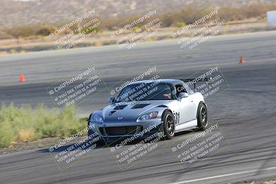 media/Oct-09-2022-Extreme Speed (Sun) [[a34e269be1]]/1-Red/session 1 Skid Pad/